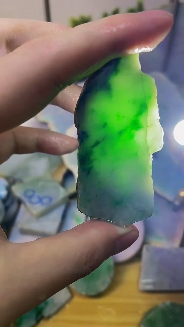 翡翠裸石天然A货缅甸翡翠高品质边角料908