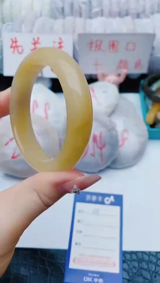 未镶嵌手镯石英质玉x79+58-59