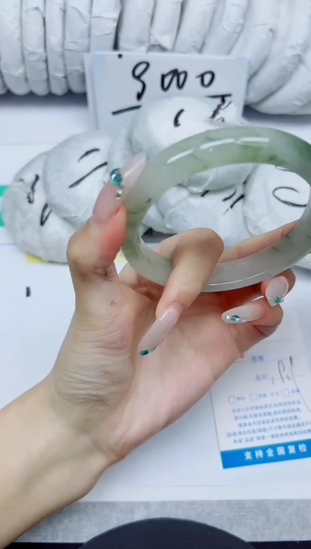 石英质玉手镯未镶嵌353/62.2