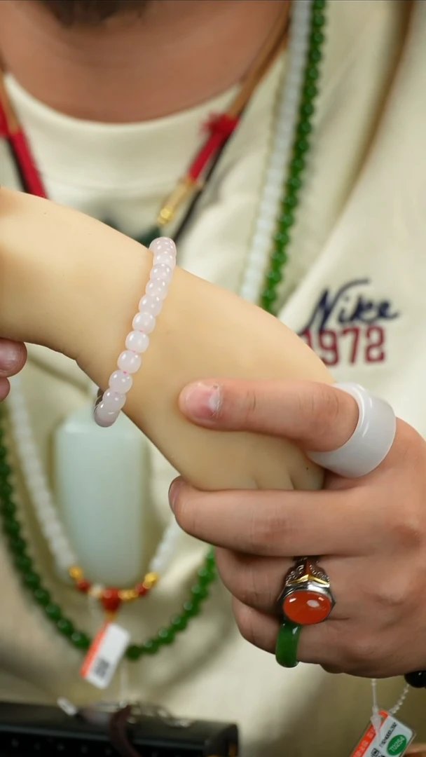 未镶嵌手串和田玉多样性发一件01