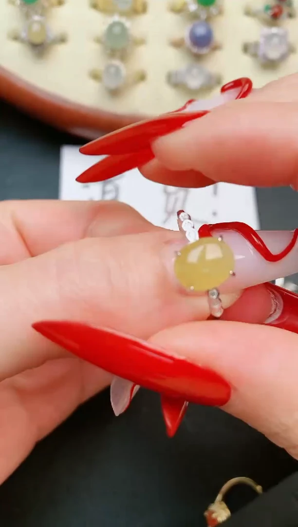 【闪购商品】翡翠戒指银S925镶嵌....