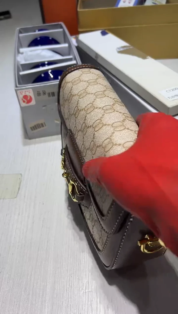 瓷片全场一折,一件不留@@1