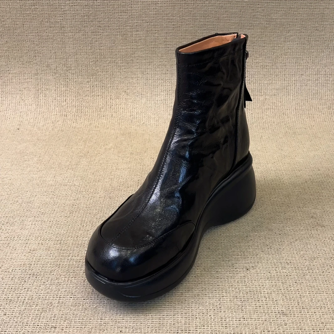 RubyL/7cm复古休闲通勤手抓纹后拉链百搭舒适圆头厚底短靴女款