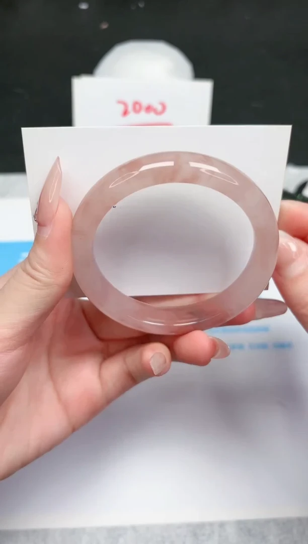 【闪购商品】石英质玉手镯未镶嵌585-55