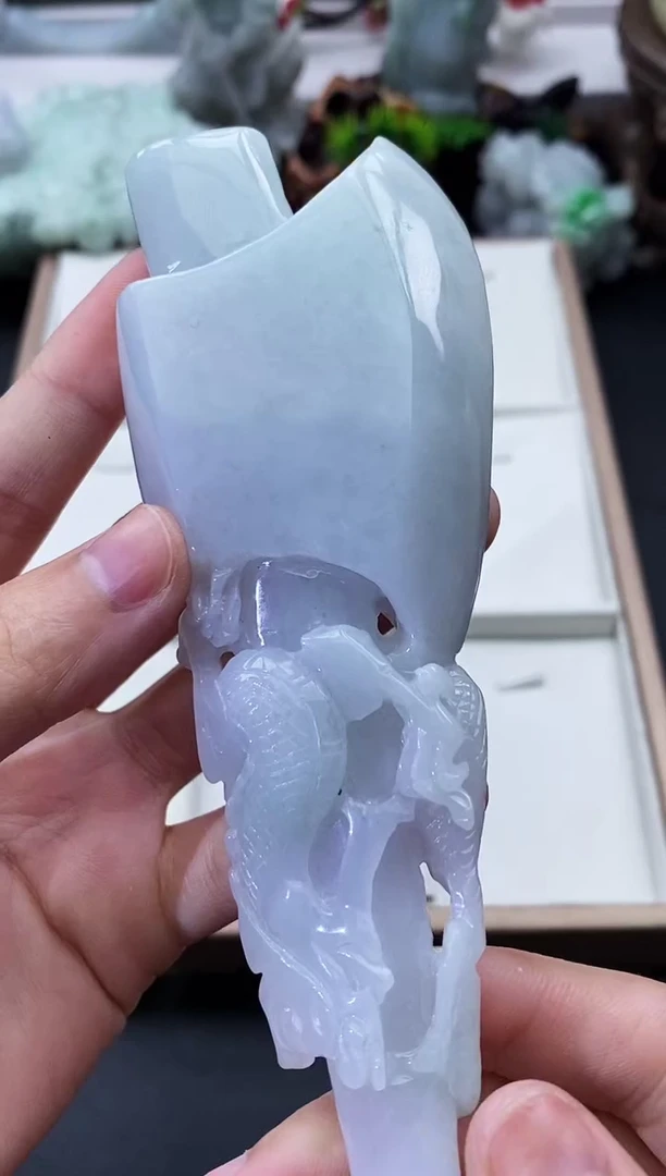 翡翠未镶嵌颈饰天然缅甸A货翡翠