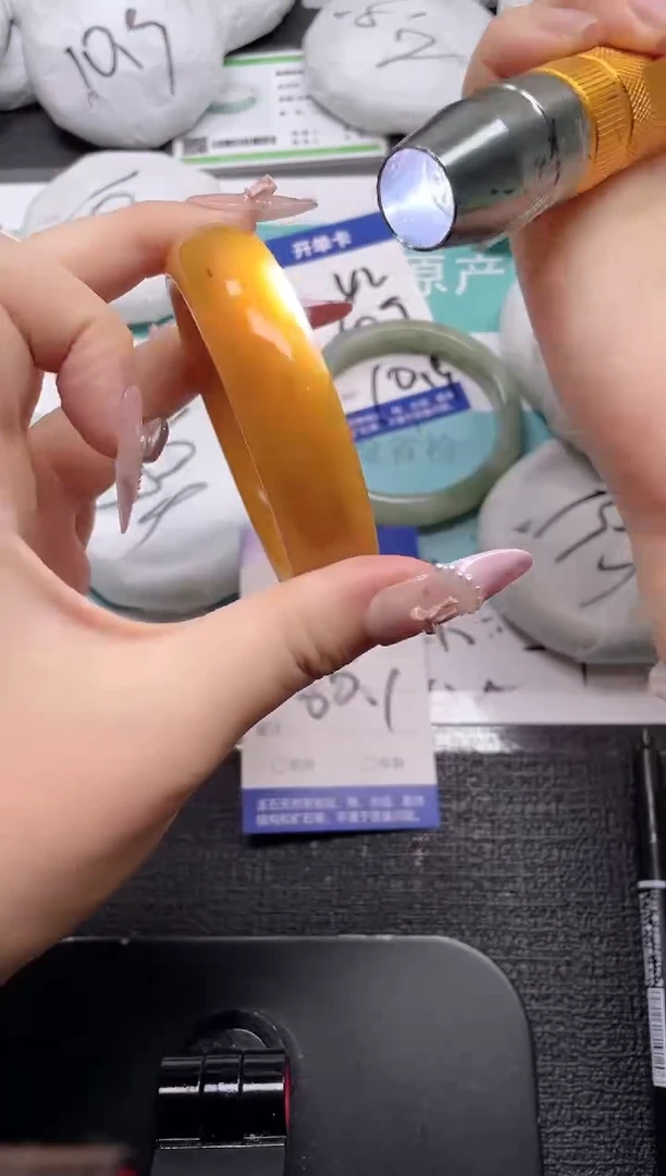 未镶嵌手镯石英质玉43-60