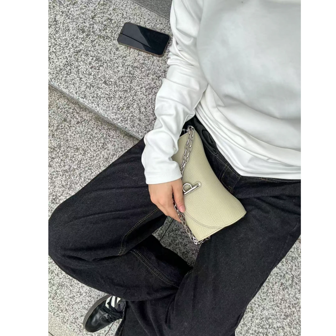 95新 BURBERRY/博柏利 【小考拉】博柏利 香草绿单肩斜挎包