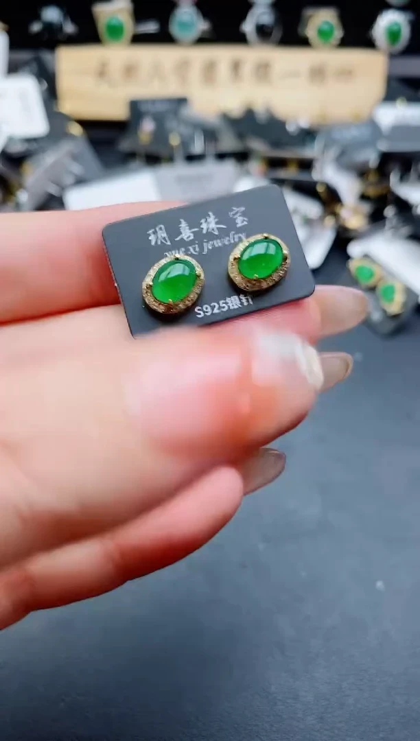 银S925镶嵌戒指翡翠1