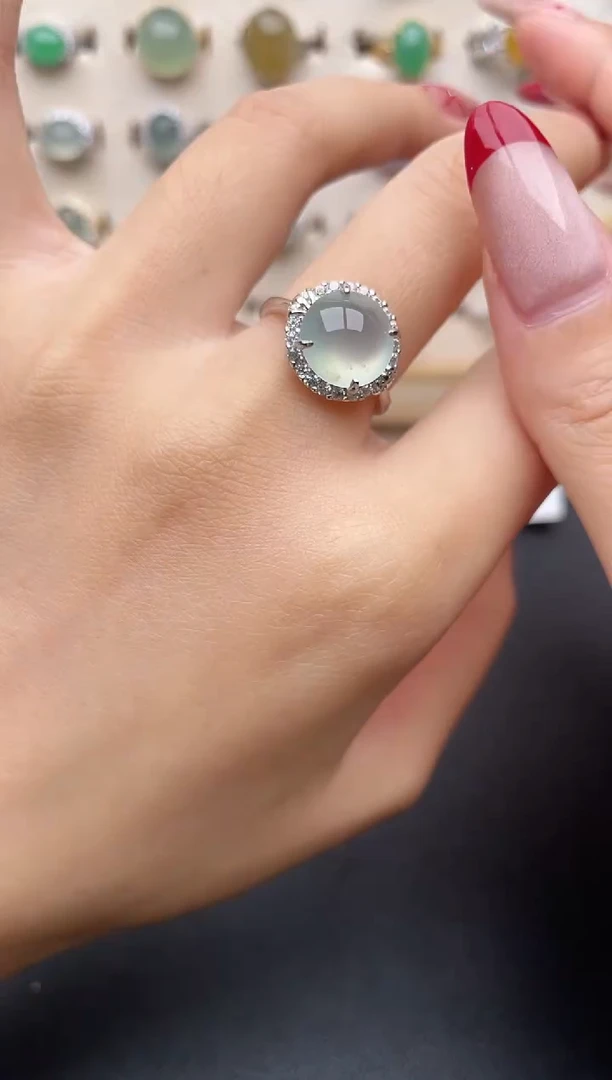 【闪购商品】翡翠戒指银S925镶嵌一物一证一礼盒