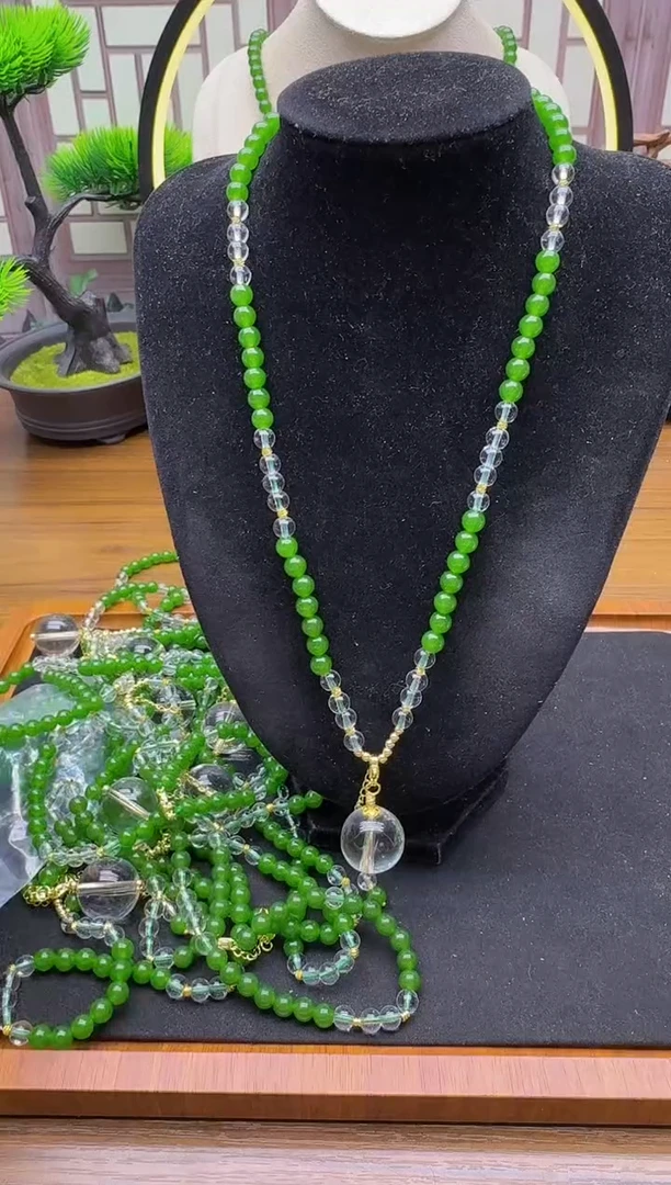 颈饰14K金镶嵌和田玉L37