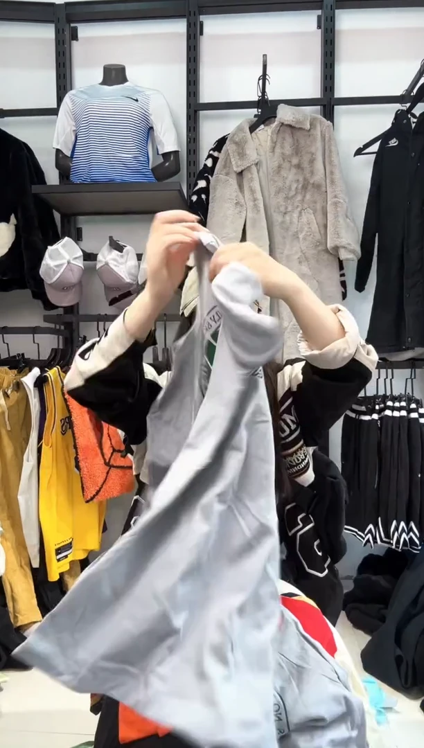 2175编码  瑕疵直播间过款为准 尺码M