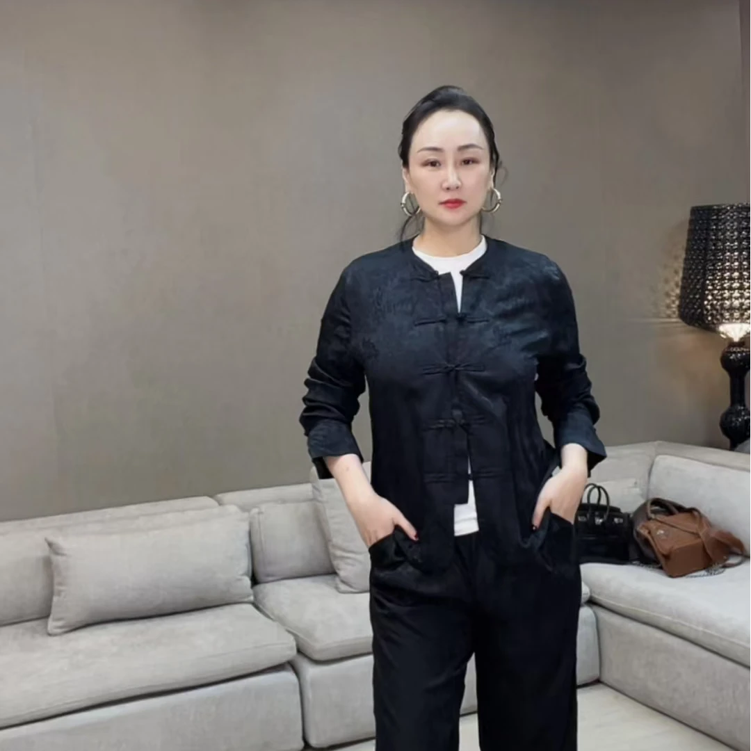 25新款设计师款套装