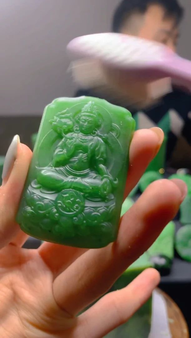 未镶嵌和田玉珠宝半成品1