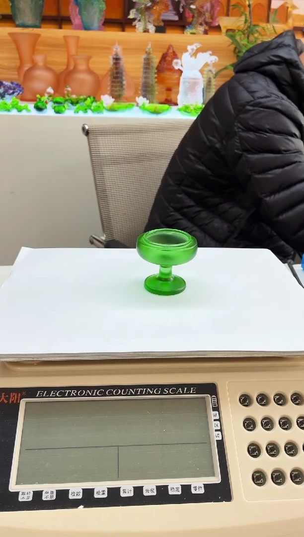 手工艺品琉璃5.5公分供水杯或者烛台绿色