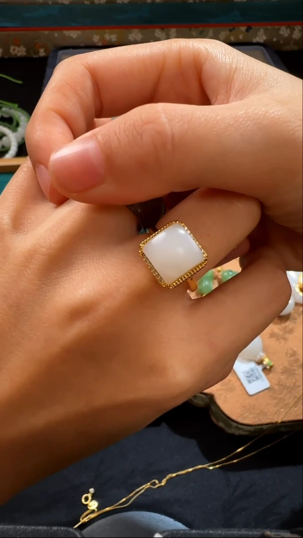 银S925镶嵌戒指和田玉和田玉白玉银镶方糖