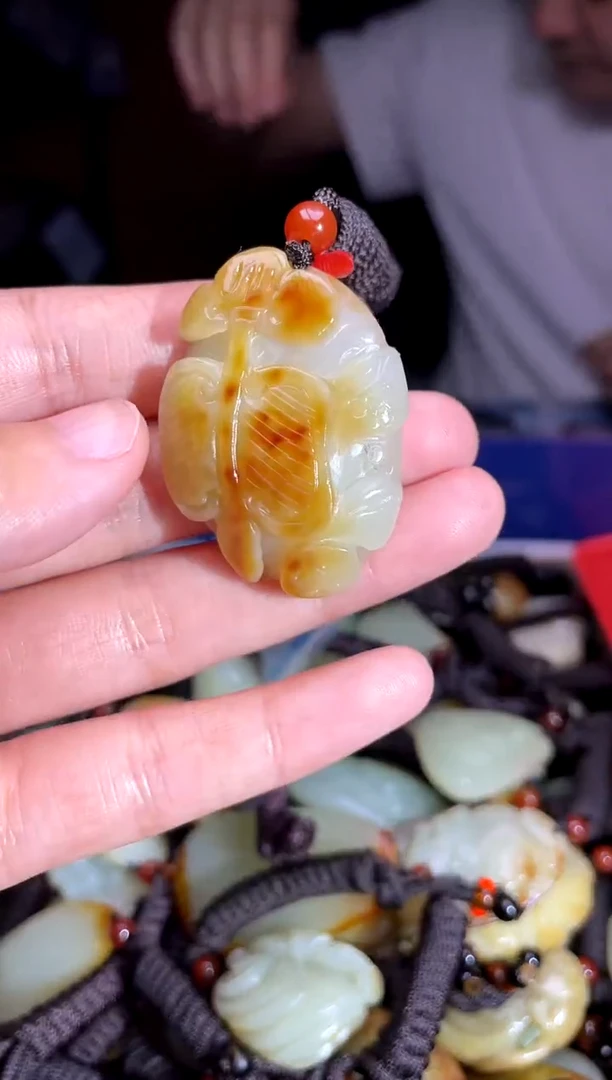 和田玉未镶嵌挂件1