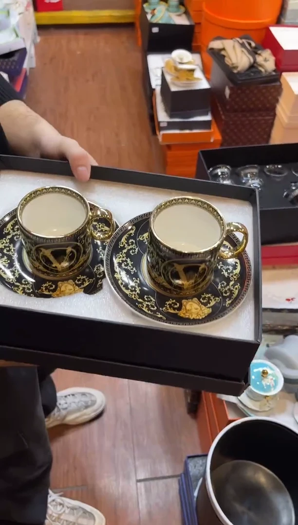 杯鸿辉家品牌瓷器，京东包邮！