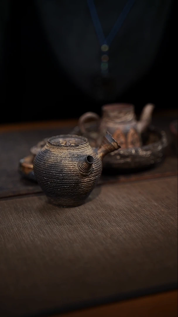 全手工制作  南蛮侧把壶