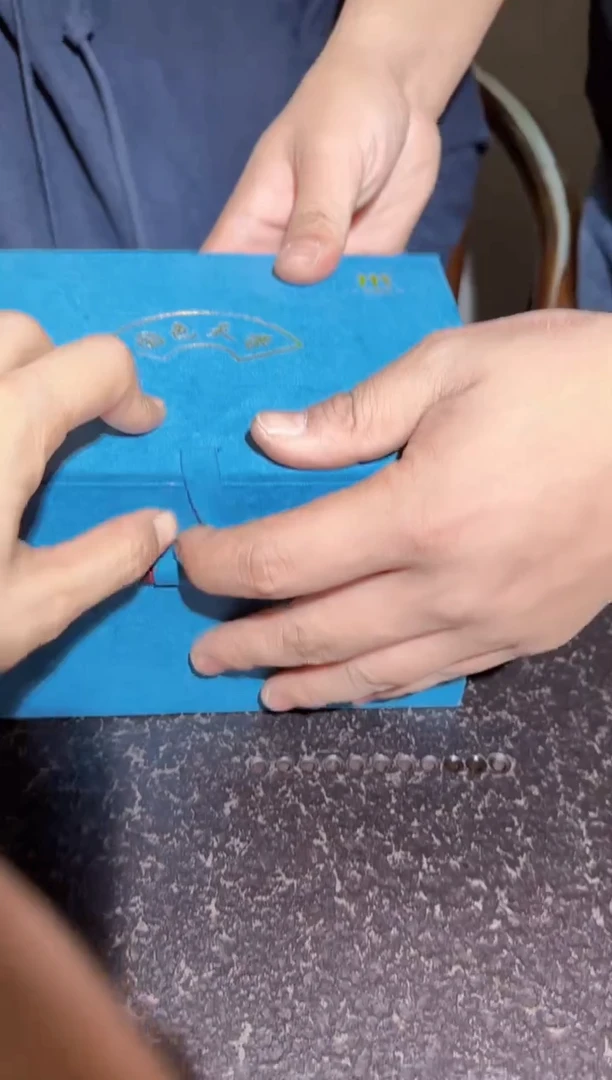 茶盏179牡丹之王-袁文辉