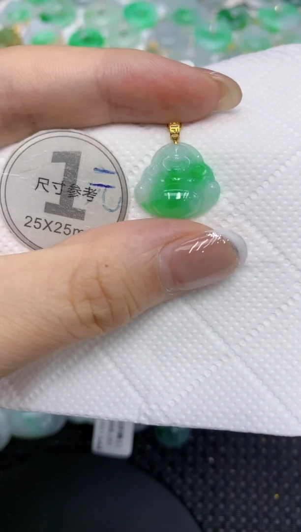 颈饰18K金镶嵌翡翠1111111