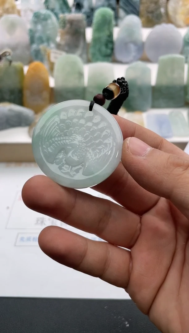 【闪购商品】翡翠颈饰未镶嵌..../1/21/ 301