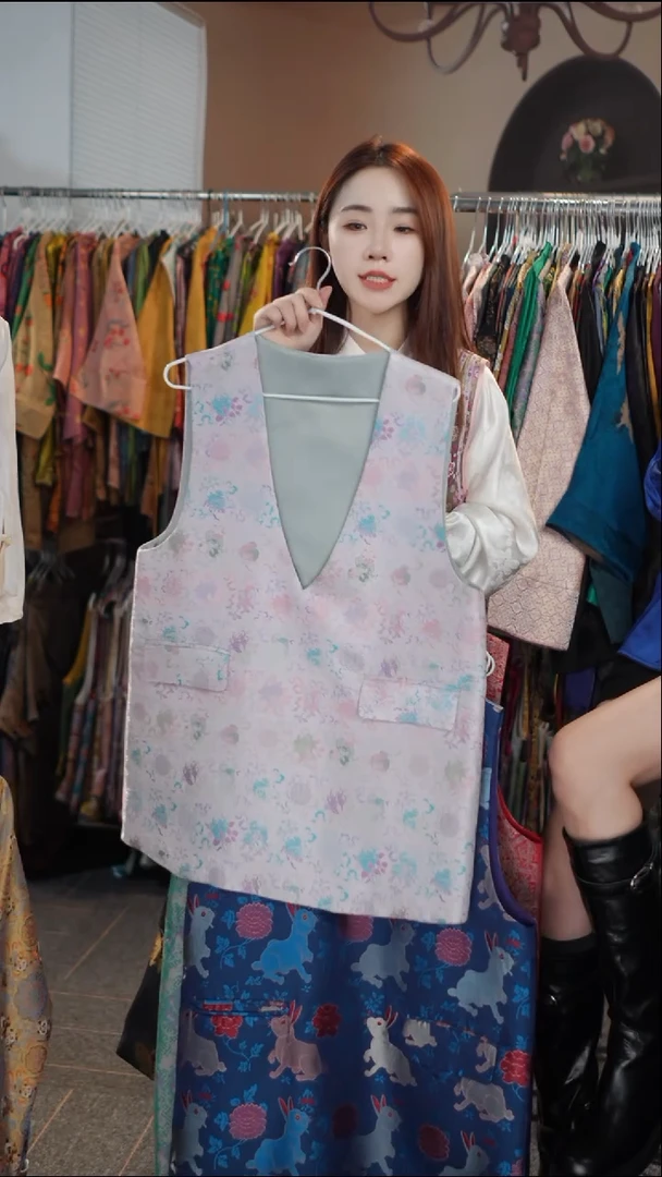古钱V领马甲   72长