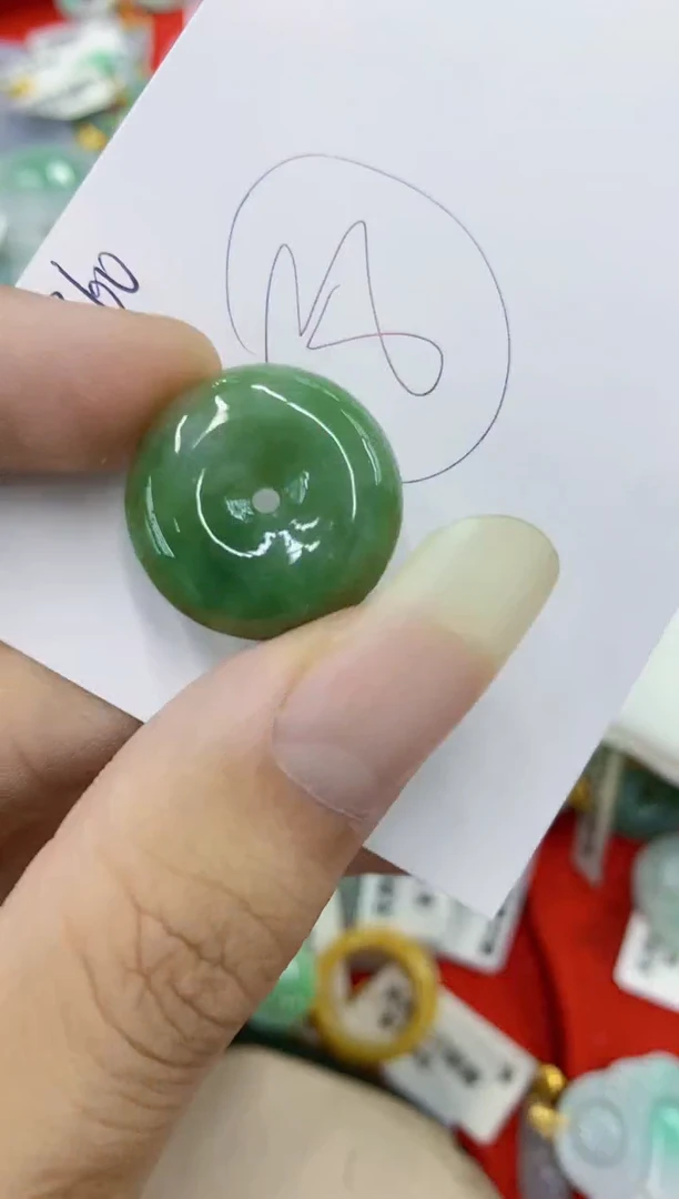 翡翠未镶嵌颈饰111111111111