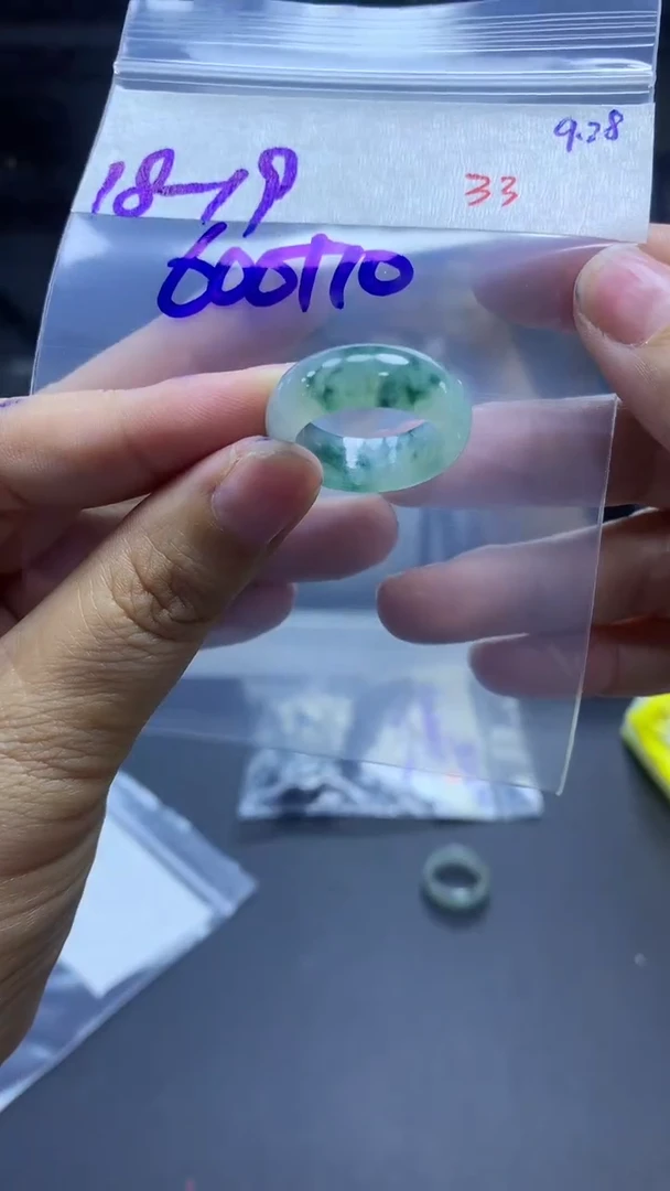未镶嵌定制翡翠毛货需精细抛光拍一发一