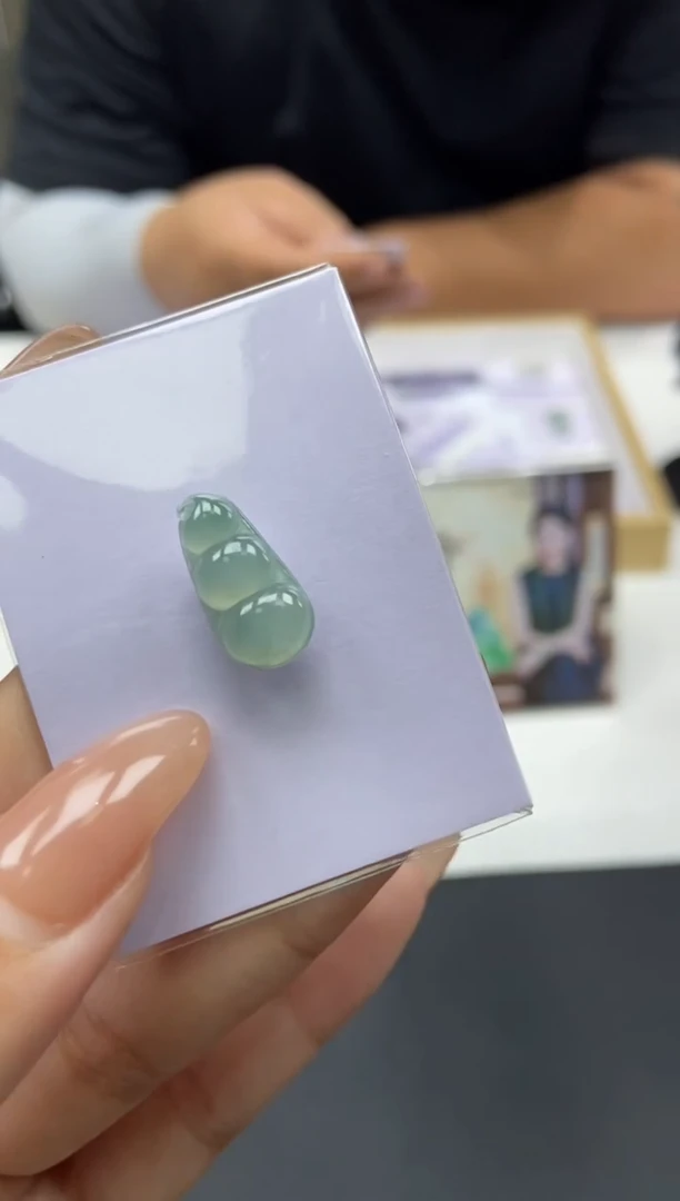 【闪购商品】定制翡翠未镶嵌天然翡翠A货27