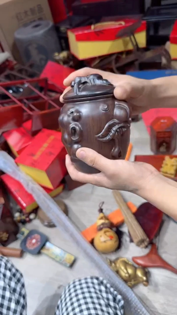 木 光头红木工艺品-寿桃茶叶罐