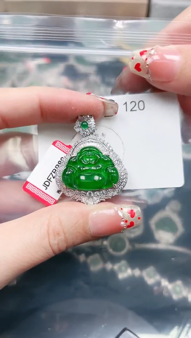 【闪购商品】翡翠颈饰银S925镶嵌120赠皮绳