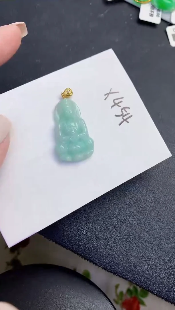 颈饰未镶嵌翡翠缅甸天然翡翠A货