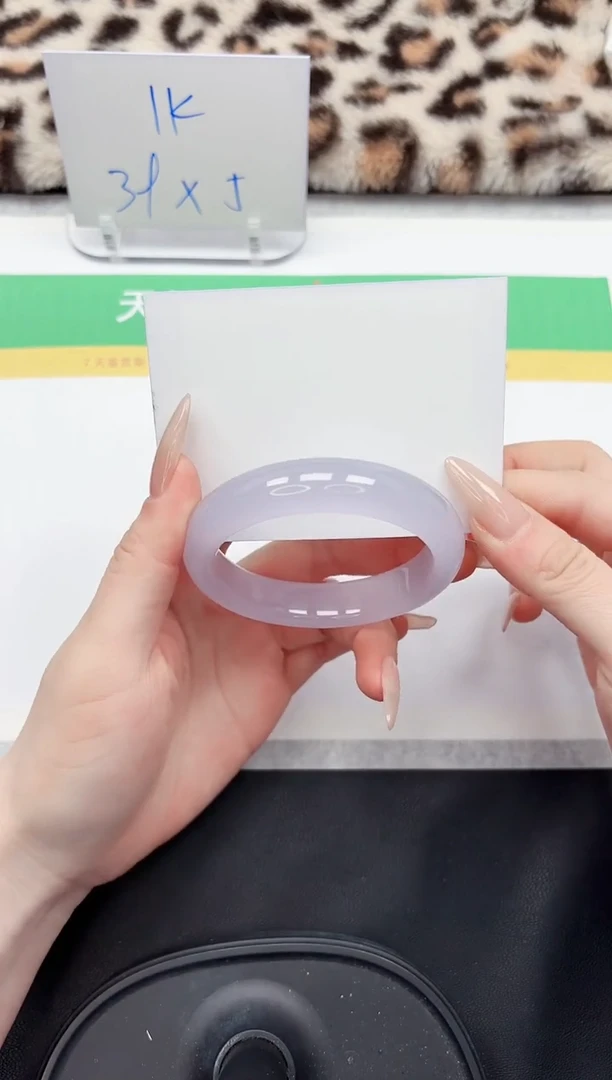 【闪购商品】石英质玉手镯未镶嵌17-57