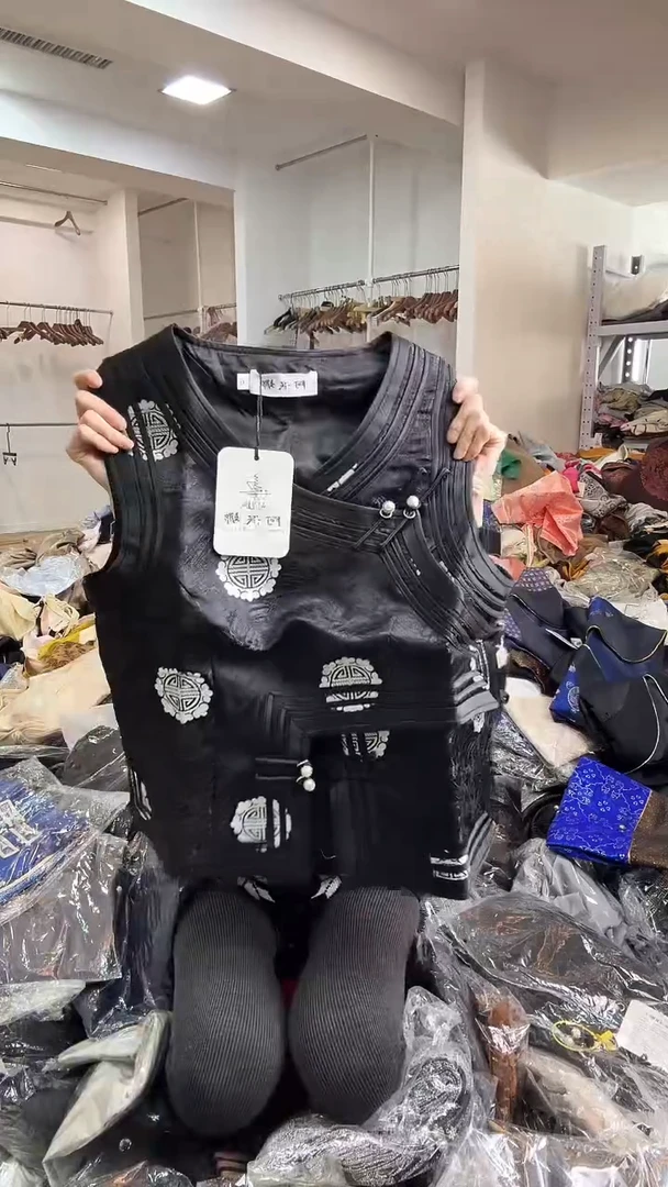 XL码      115-125斤