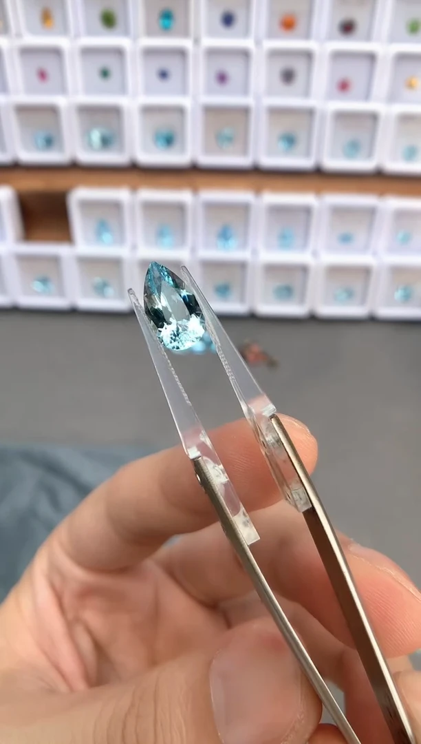 未镶嵌裸石定制海蓝宝石3.02ct 圣玛 02035