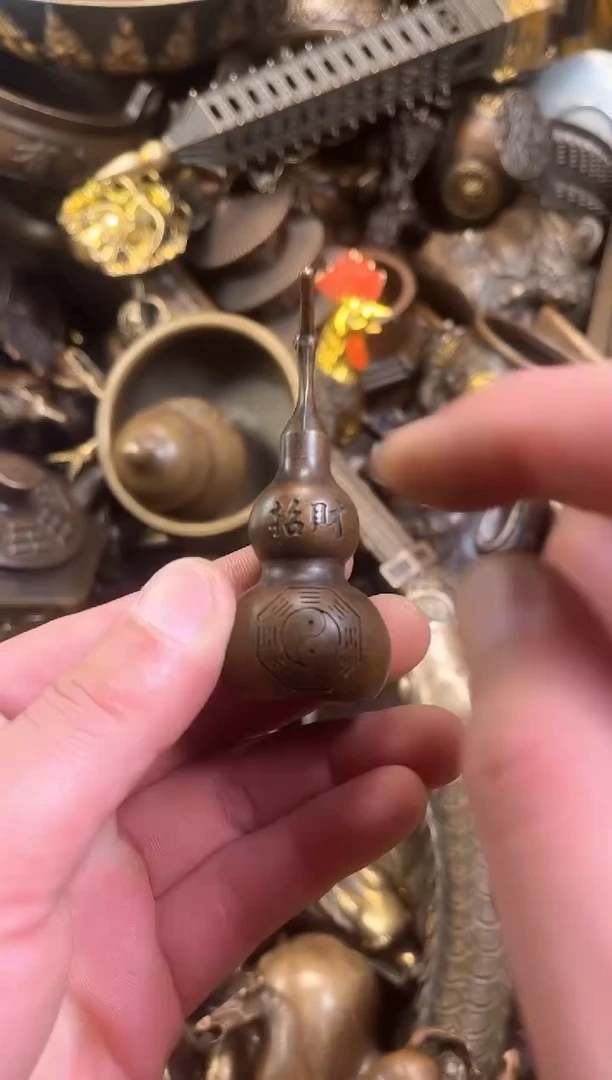 精美铜器点击下单