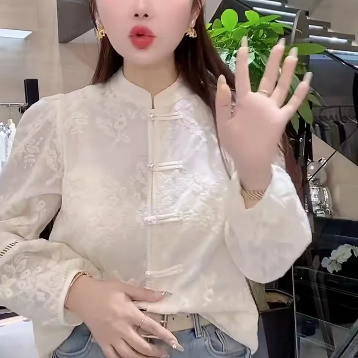 新中式国风重工提花盘扣灯笼袖衬衫女夏季新款减龄宽松长袖防晒衫