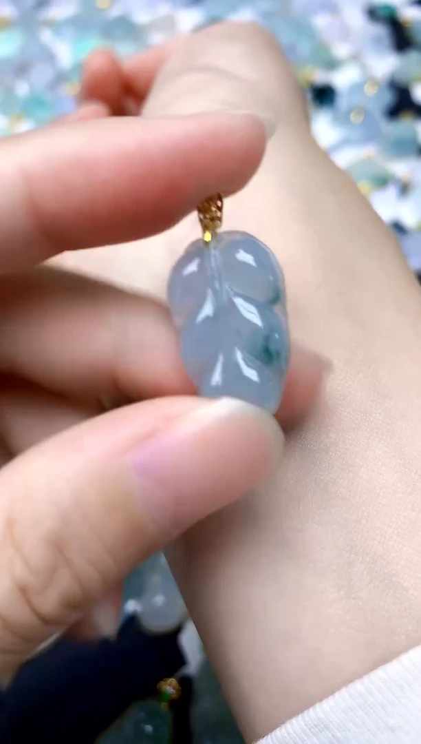 颈饰银S925镶嵌翡翠天然A货翡翠