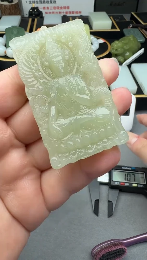 颈饰未镶嵌和田玉4