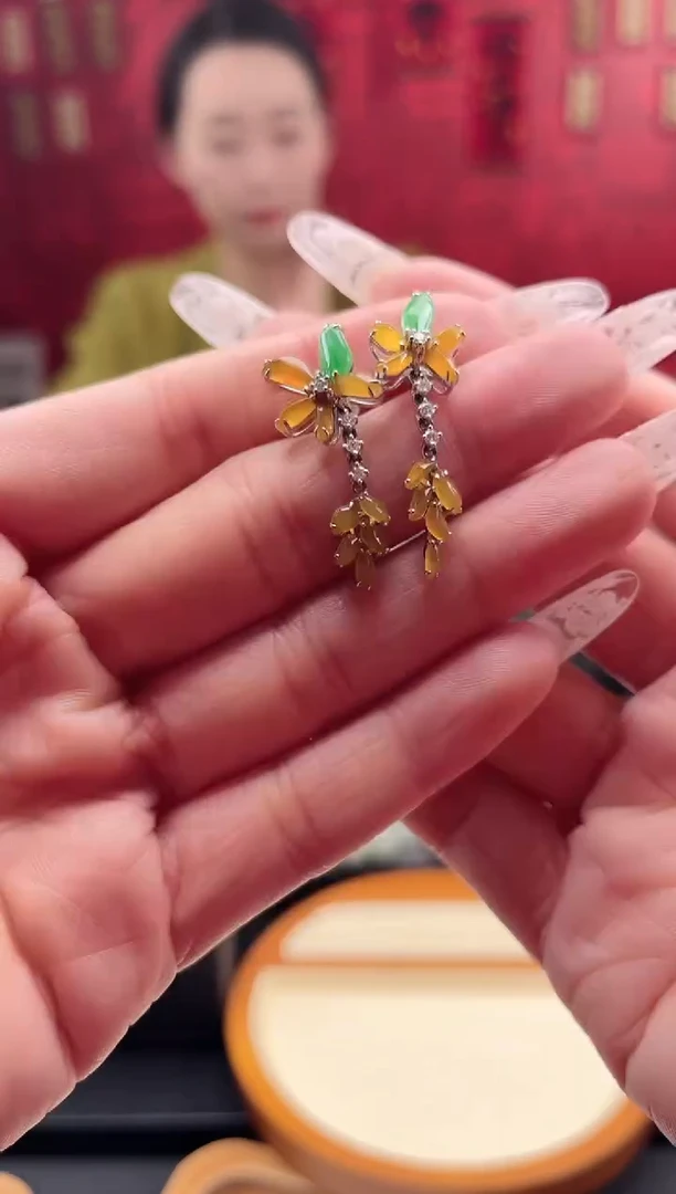 【闪购商品】翡翠耳饰18K金镶嵌耳饰