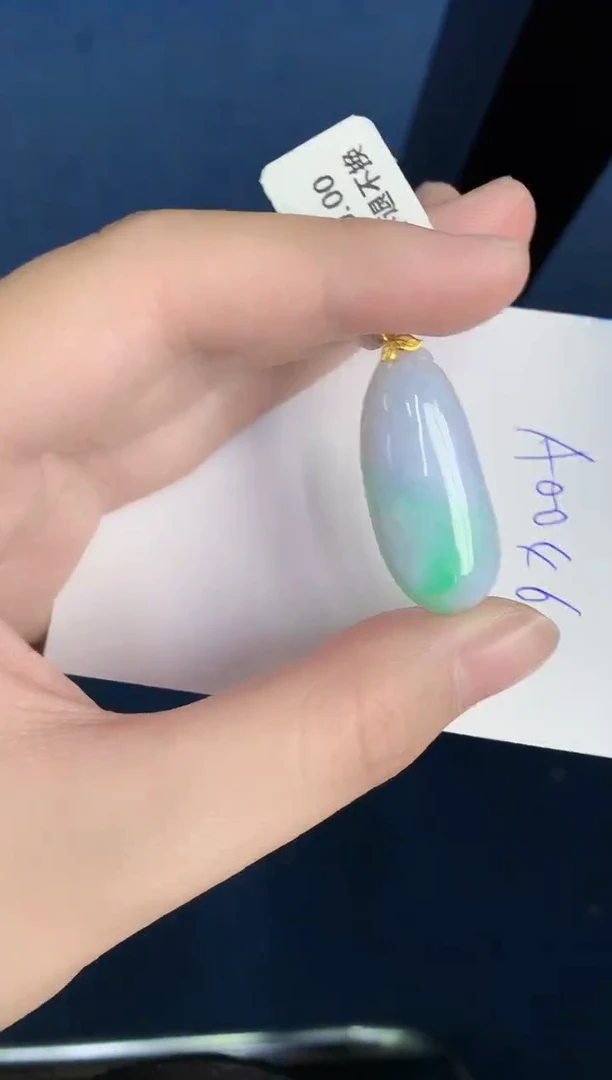 【闪购商品】翡翠颈饰18K金镶嵌000000000