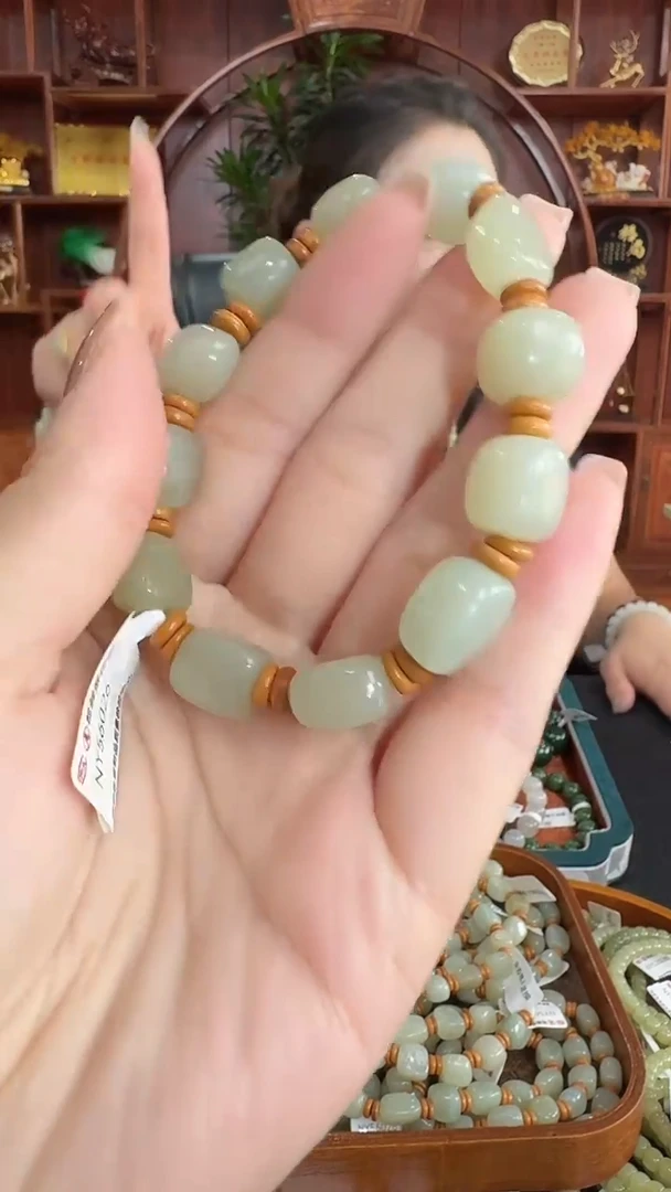 手链未镶嵌和田玉（糖玉）a10 浅墨料手串