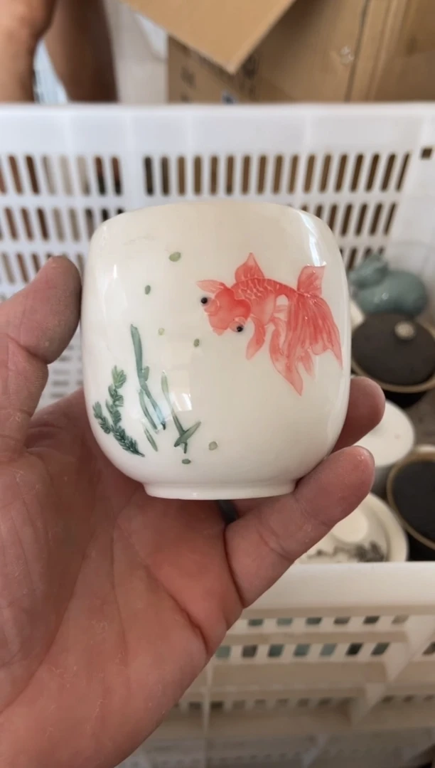 无运费险有瑕疵的摄影的产品有使用过的痕迹有点脏介意勿拍