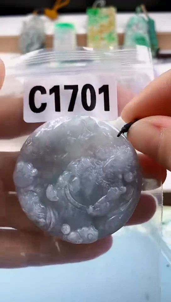 翡翠未镶嵌颈饰天然翡翠吊坠挂件