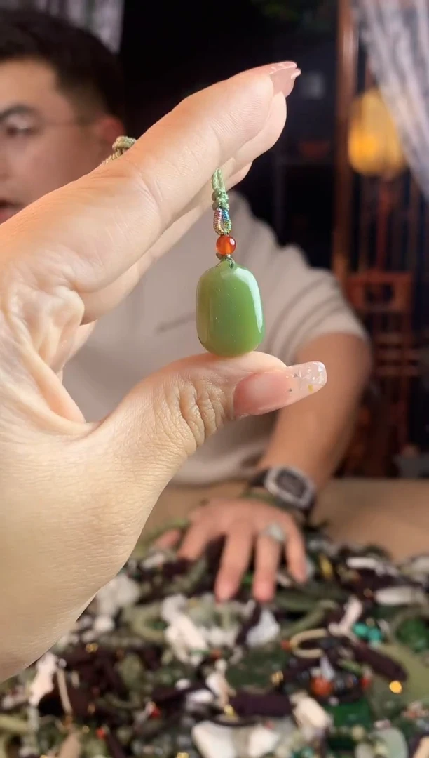 【闪购商品】和田玉挂件未镶嵌多样性发货拍一发一