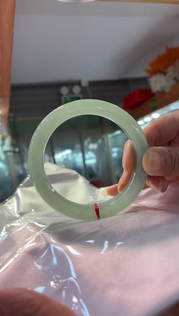 未镶嵌翡翠手镯定制翡翠意向金2w