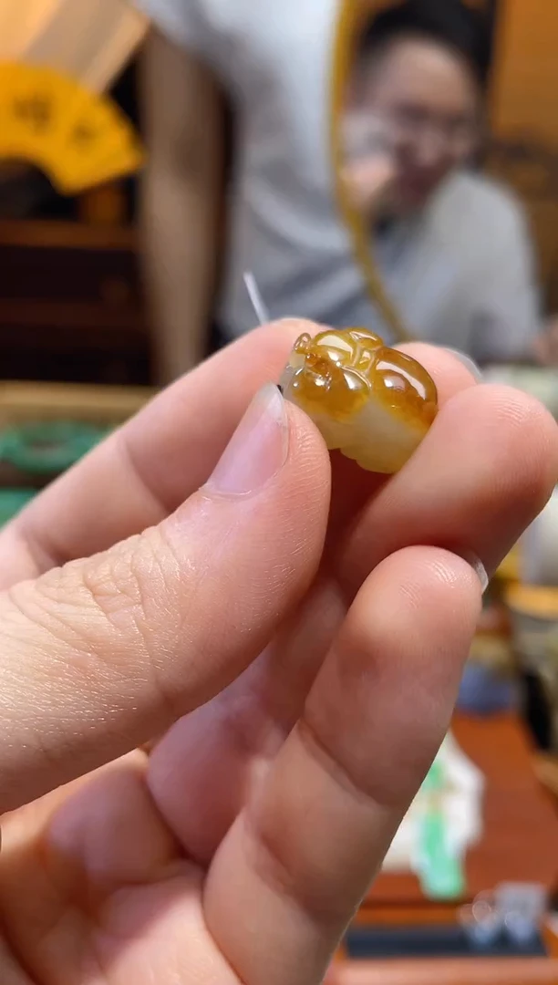 颈饰未镶嵌翡翠生肖猪