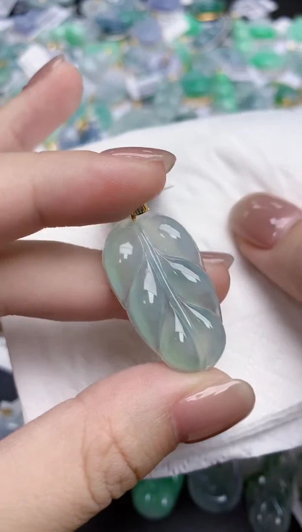 【闪购商品】翡翠颈饰18K金镶嵌天然缅甸翡翠A货