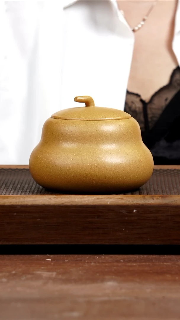 茶壶紫砂黄金段茶叶罐