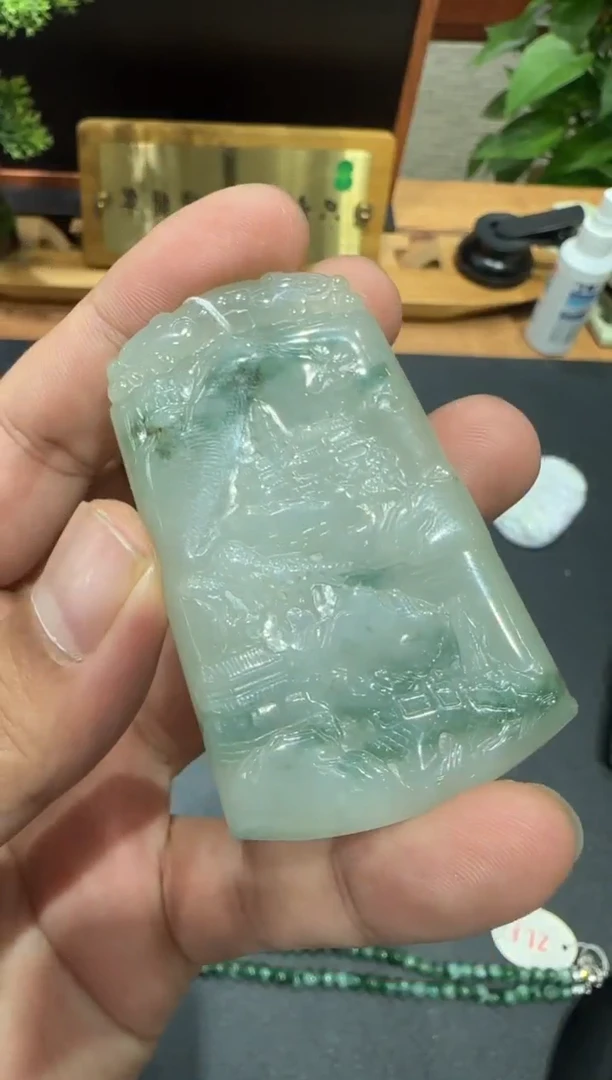 未镶嵌挂件翡翠孙*一A货翡翠多样性孤品